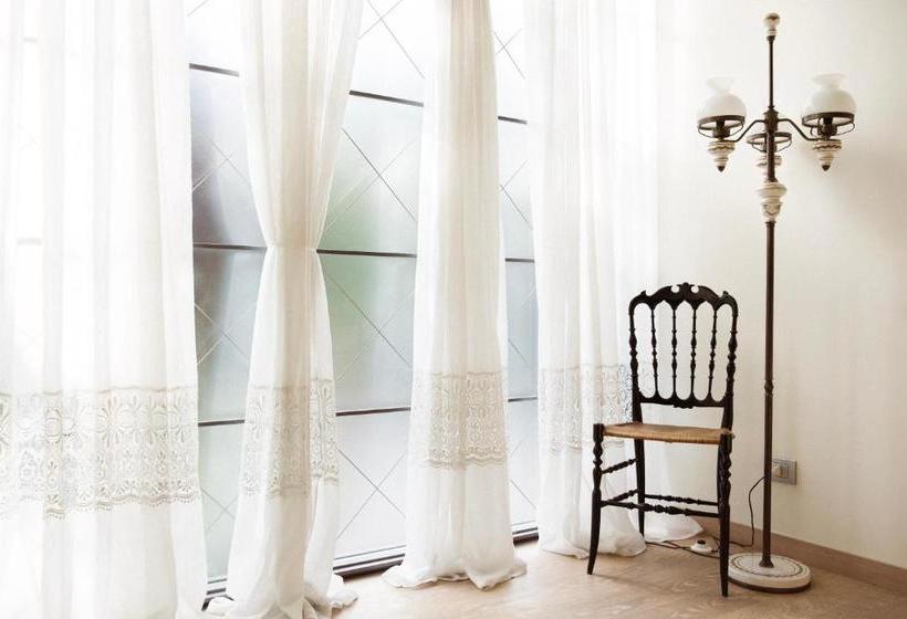 تختخواب و صبحانه Casa Marzapane