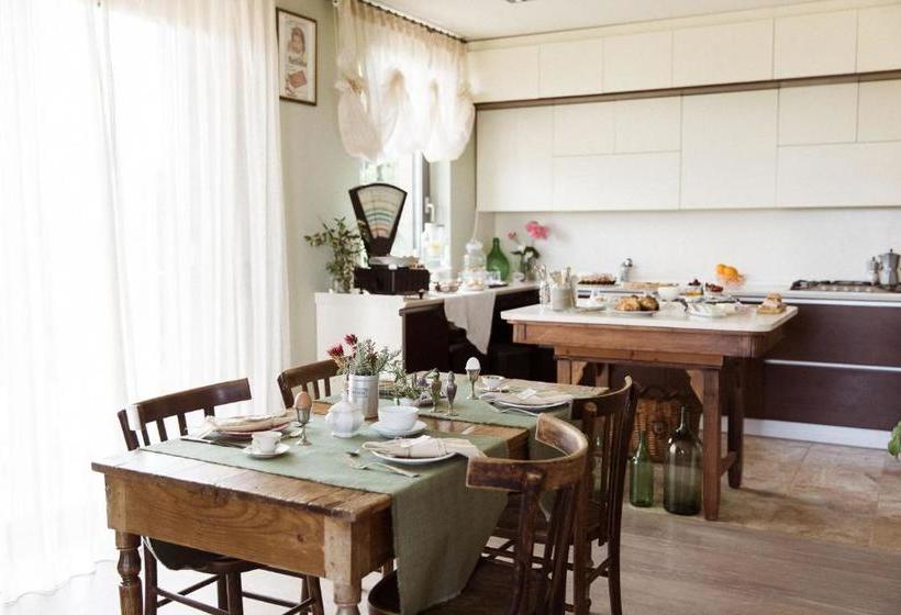 تختخواب و صبحانه Casa Marzapane