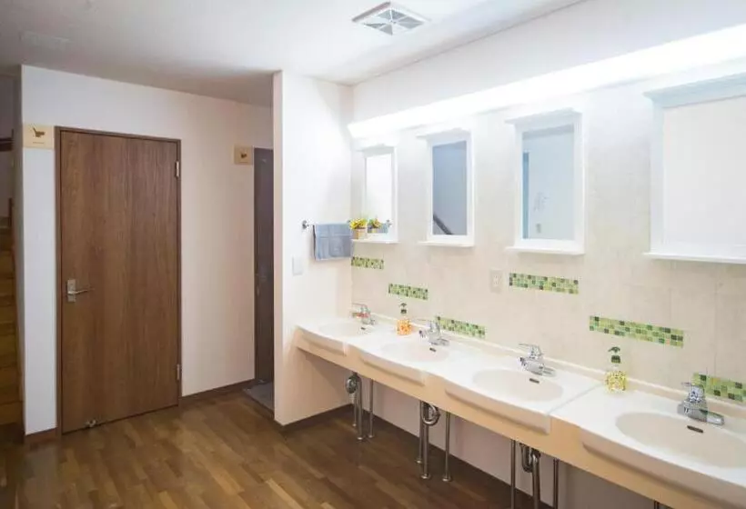 Hostel Kiko