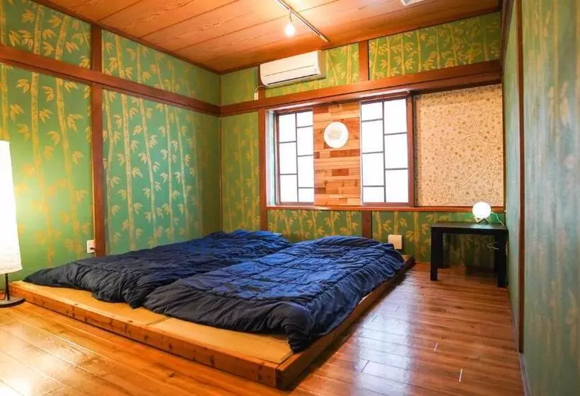 Hostel Kiko