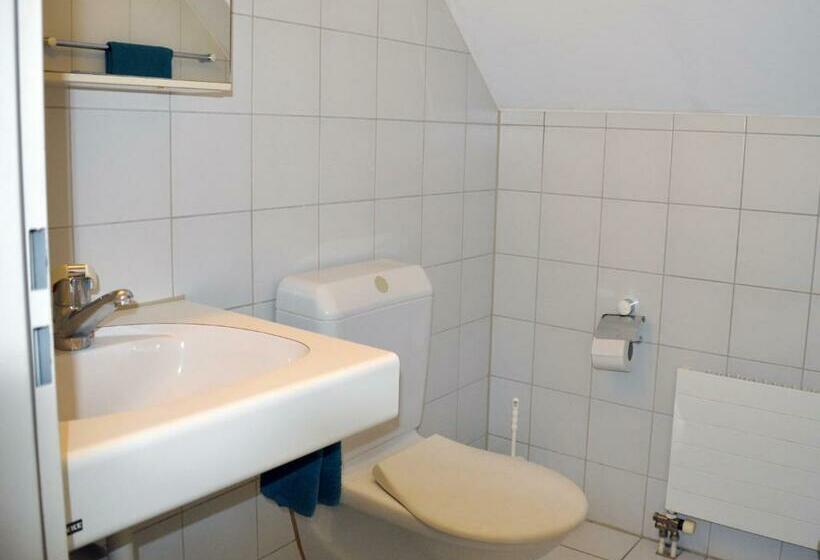 فندق August Restaurant