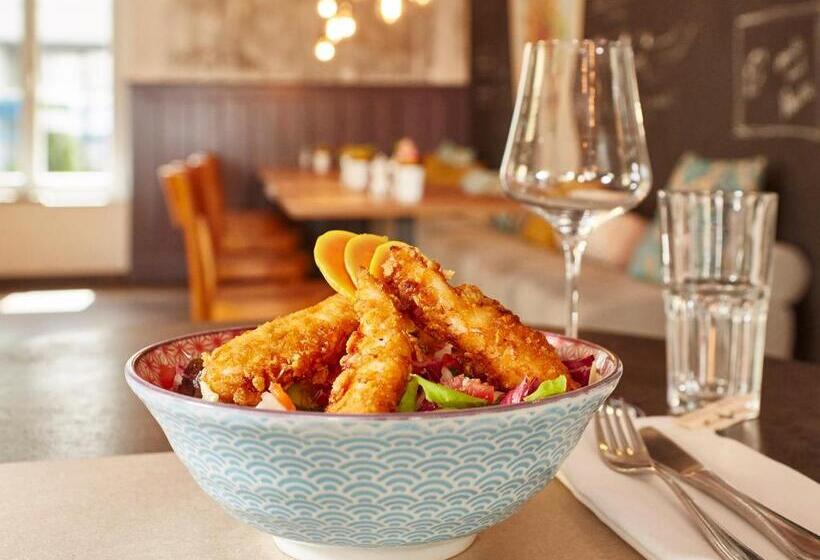 فندق August Restaurant