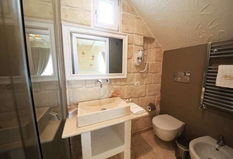 پانسیون Miramare