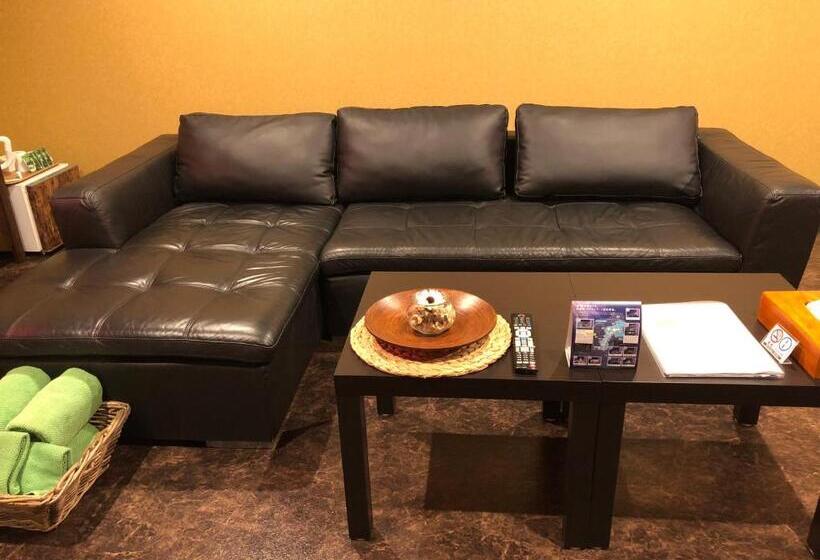 ペンション Mom S House