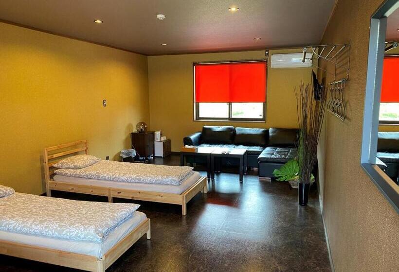 ペンション Mom S House