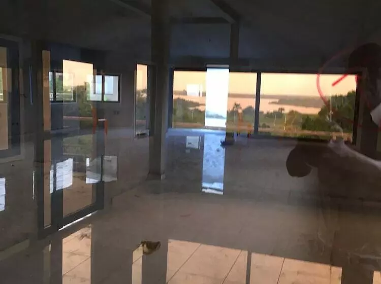 هتل Hôtel Eucalyptus Anan