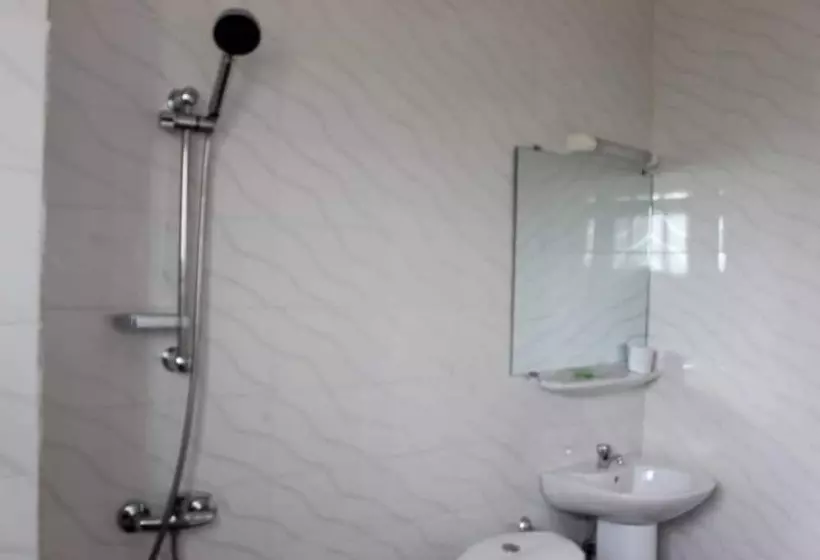 هتل Hôtel Eucalyptus Anan