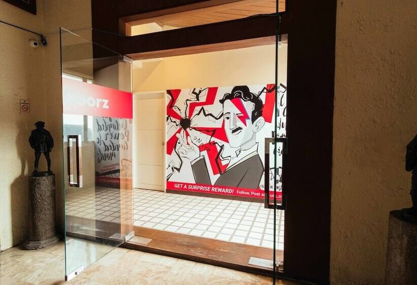 Hotel Reddoorz Premium Near Greenbelt Makati