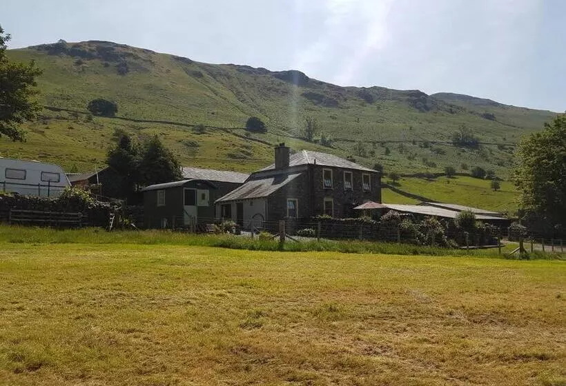 Hotelli Shepherds Hut Dolly Wagon