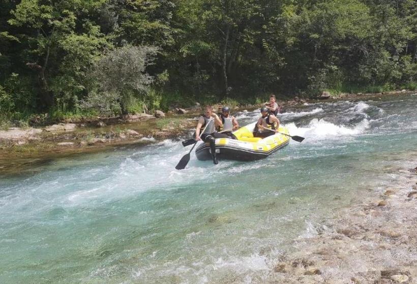 مُتل Pansion Neretva