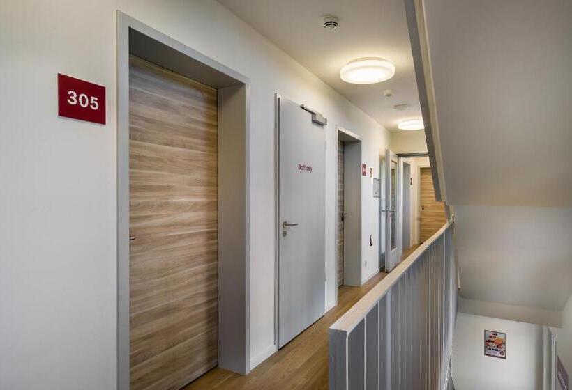 Signature East Hotel Apartment