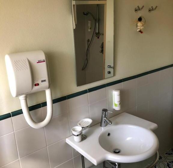 فندق Antica Trattoria