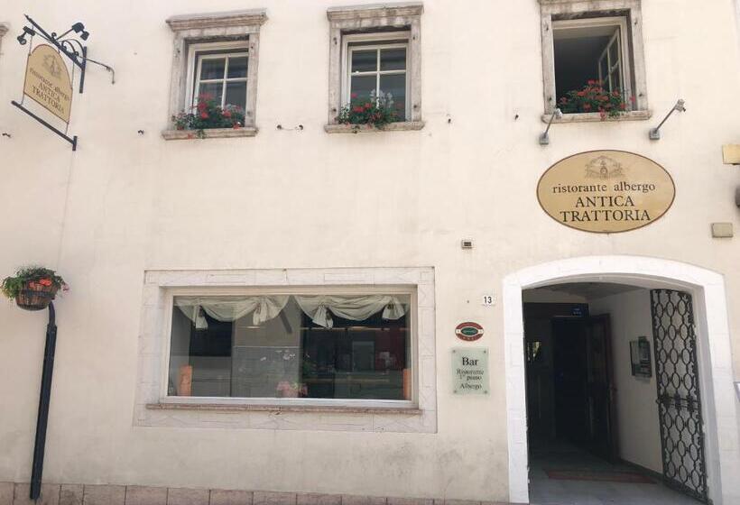 فندق Antica Trattoria