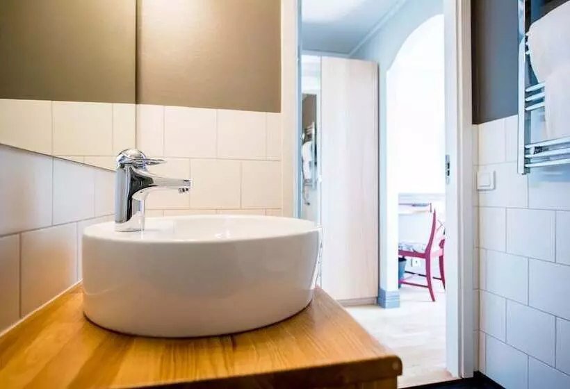 Gylle Hotell & Restaurang Brödernas