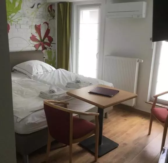 Aamiaismajoitus (B&B) De Backer