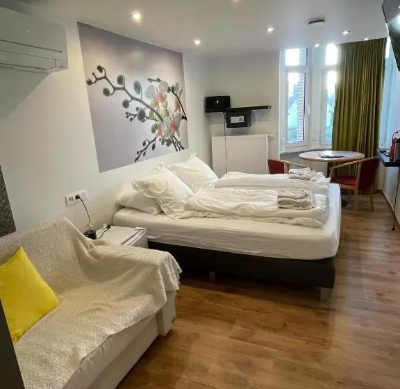 Aamiaismajoitus (B&B) De Backer