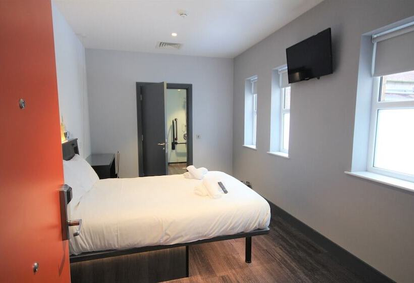 Easyhotel Belfast