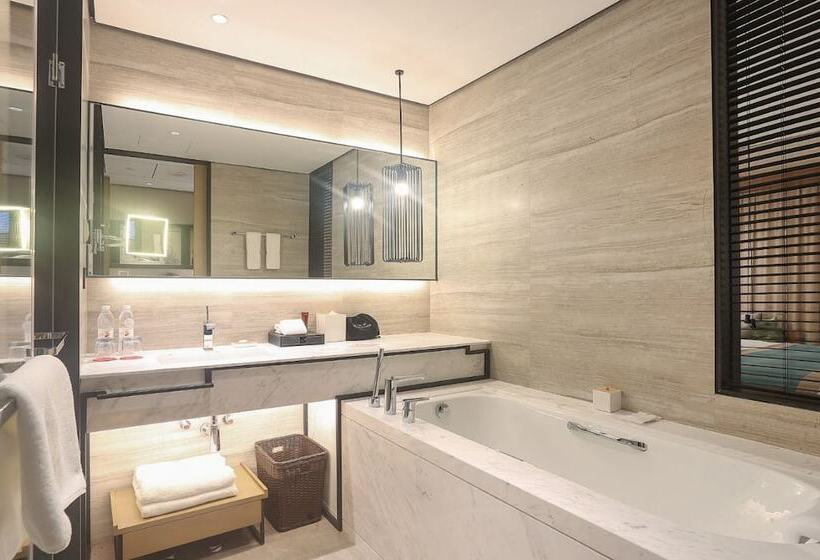 ホテル Yuluxe Chengdu