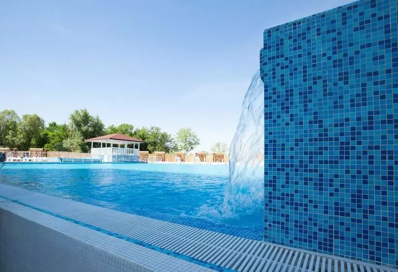 هاستل Flamingo Resort