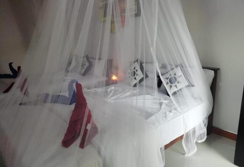 فندق صغير Wood Heart