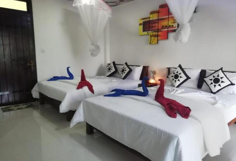 فندق صغير Wood Heart