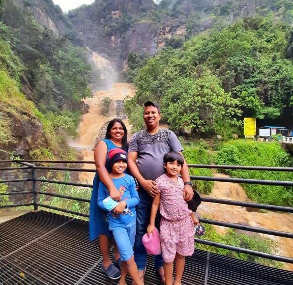 فندق صغير Wood Heart