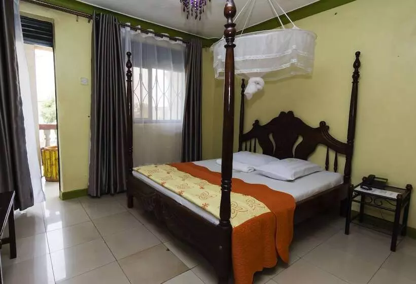 تختخواب و صبحانه Royal Lake View Gardens