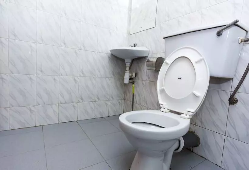 تختخواب و صبحانه Royal Lake View Gardens