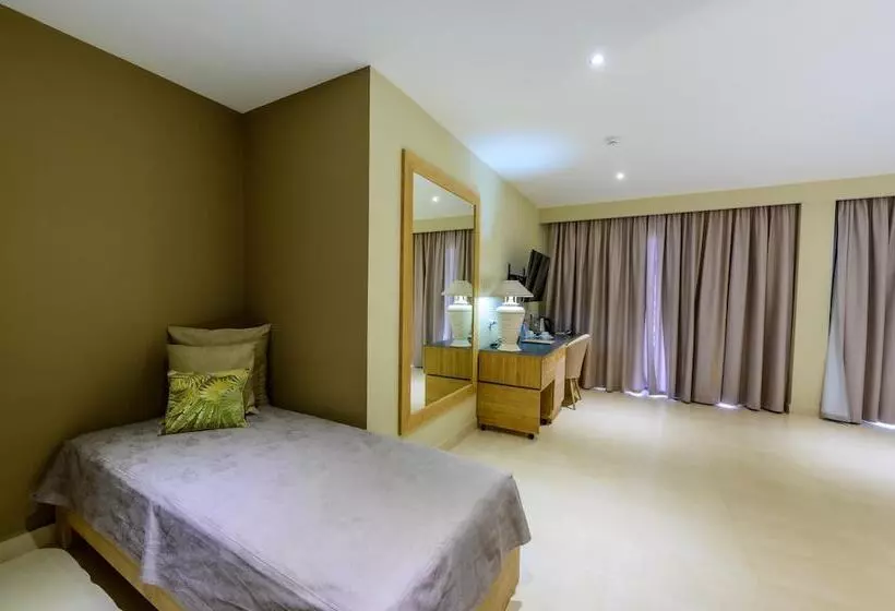 هتل Baobab Tree Hôtel & Spa