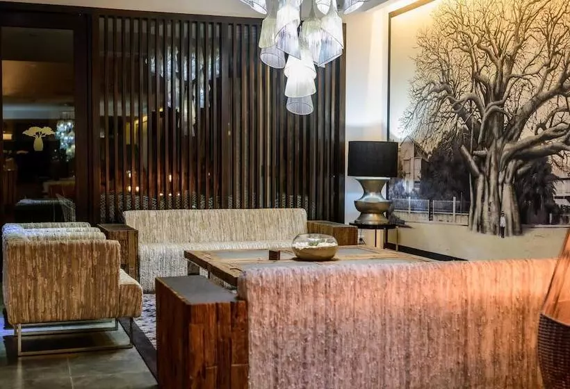 هتل Baobab Tree Hôtel & Spa