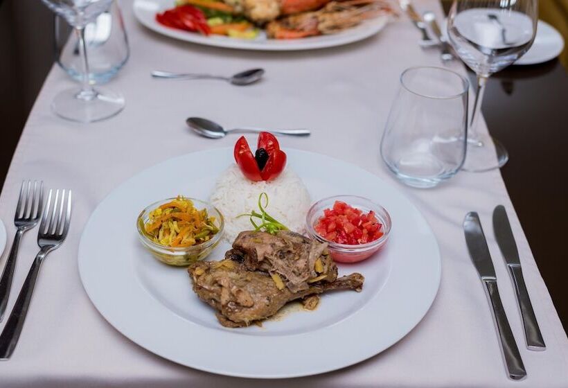 هتل Baobab Tree Hôtel & Spa