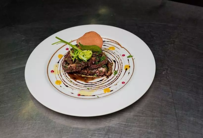 هتل Baobab Tree Hôtel & Spa