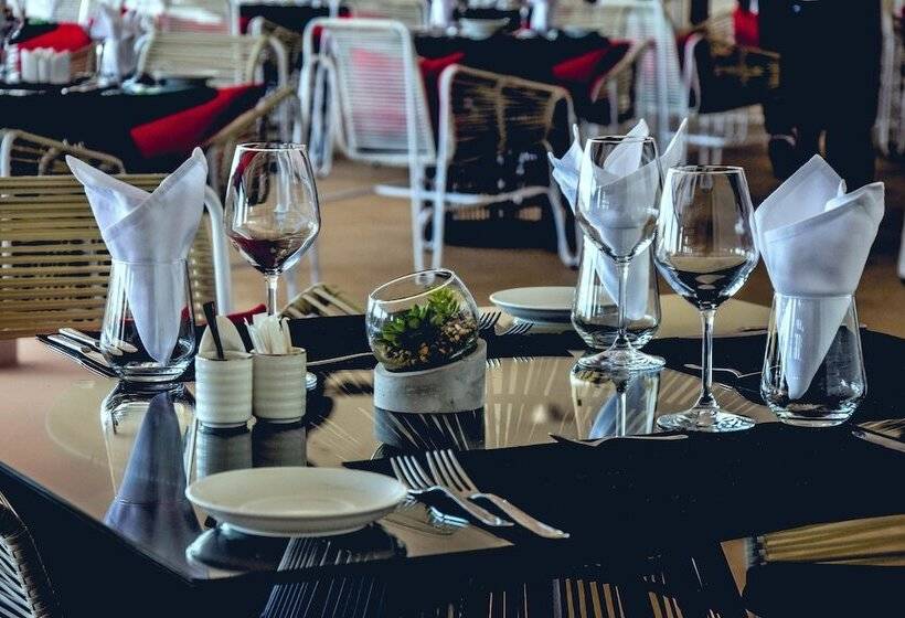 هتل Baobab Tree Hôtel & Spa