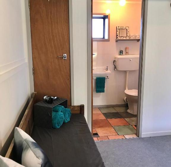 ペンション Hill S Hideaway