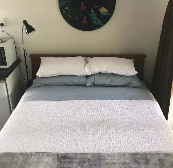 ペンション Hill S Hideaway