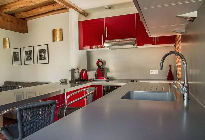 ベッドアンドブレックファースト Croix De Pastel