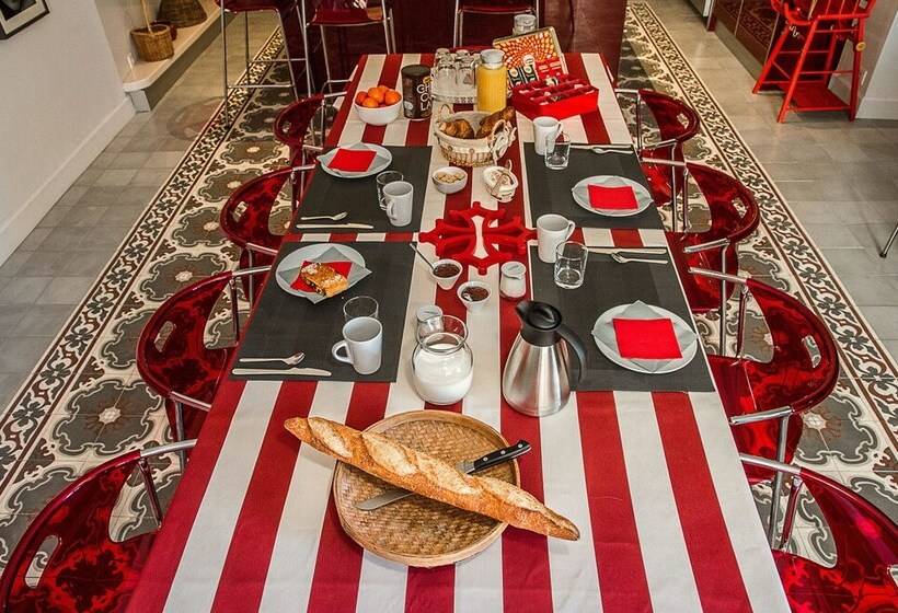 مبيت وإفطار Croix De Pastel