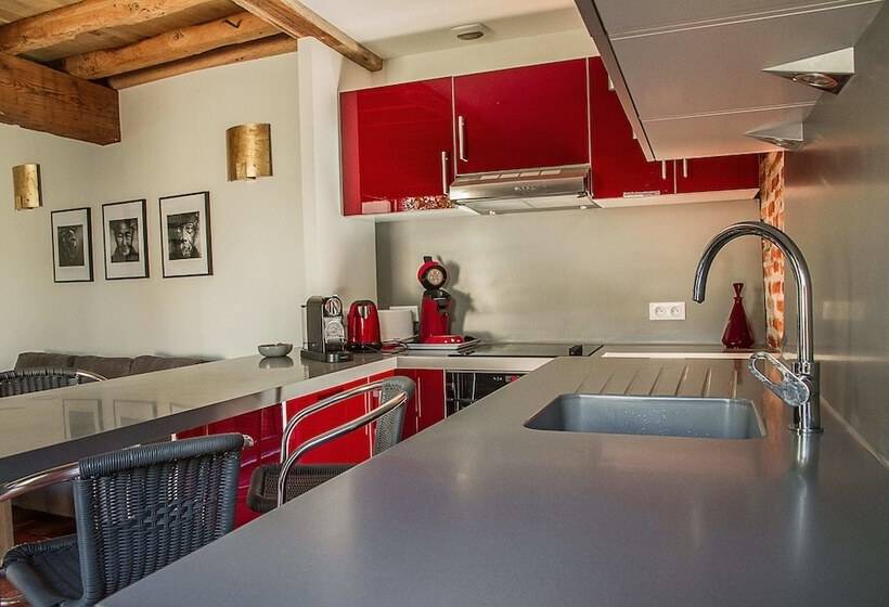 مبيت وإفطار Croix De Pastel