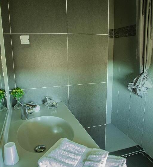 مبيت وإفطار Croix De Pastel