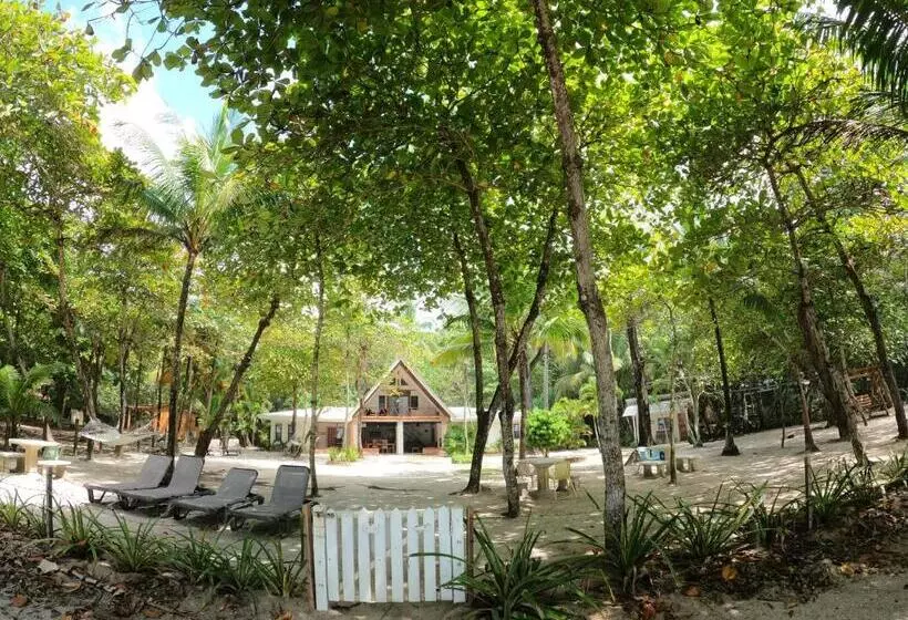 هتل Casa Cecilia Beach Front