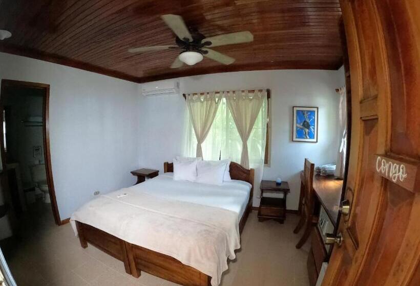 فندق Casa Cecilia Beach Front