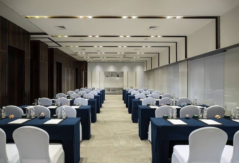 Otel Renaissance Shenyang West