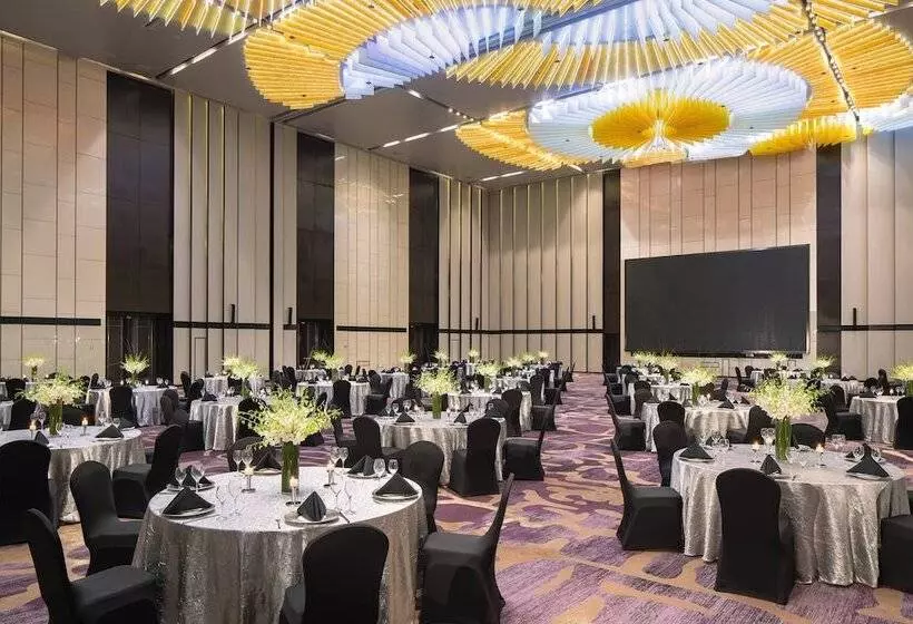 ホテル Renaissance Shenyang West