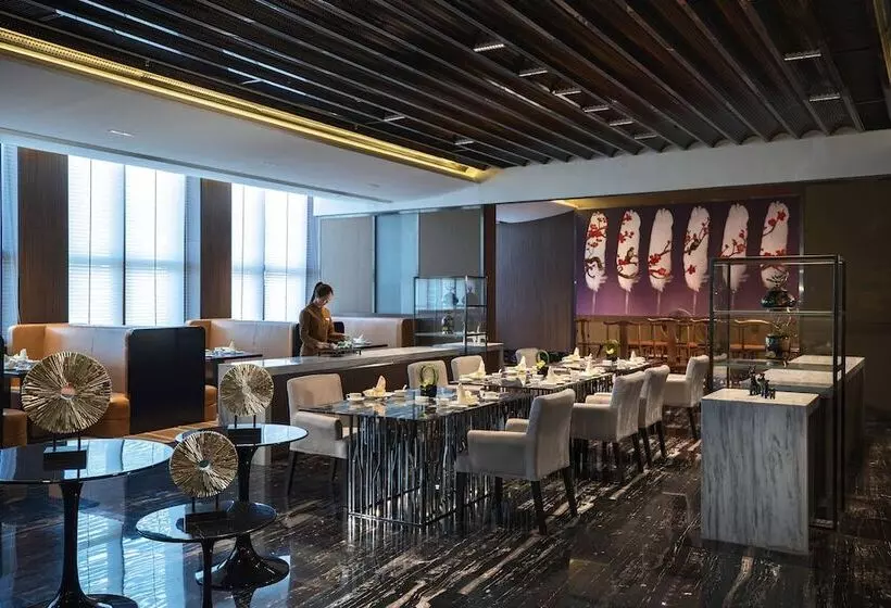 ホテル Renaissance Shenyang West