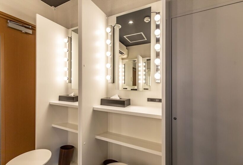 Tabist Capsulehotel Apods Himeji Station