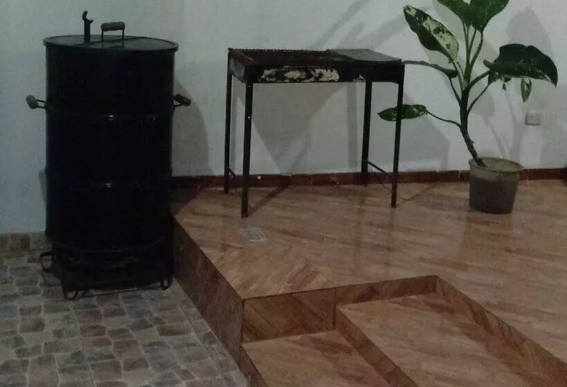 Kitara House Backpackers Hostel