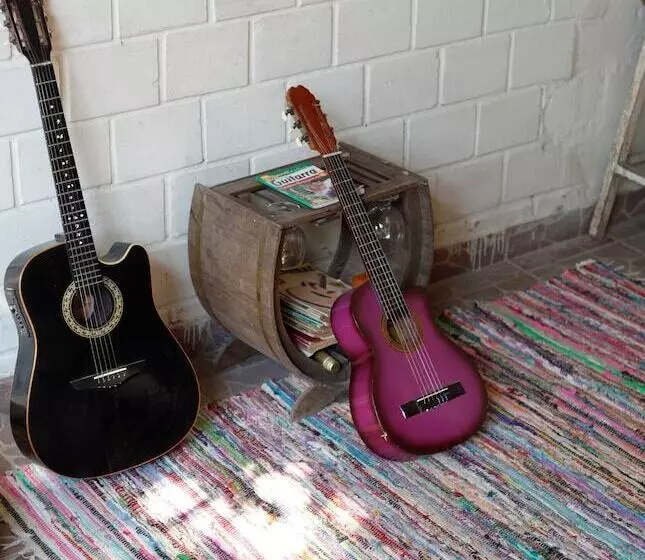 Kitara House Backpackers Hostel