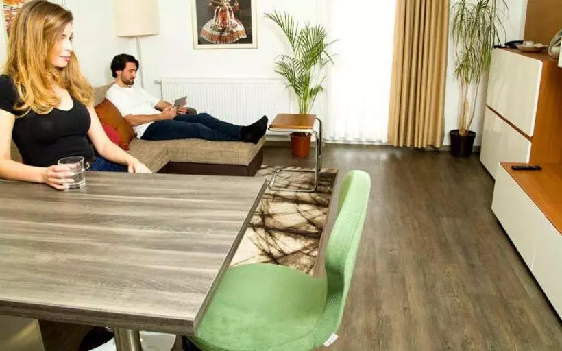 Comfort Boardinghouse