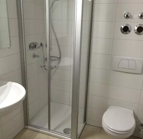 Comfort Boardinghouse