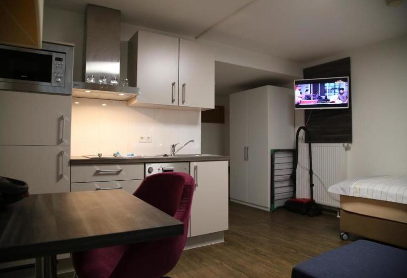 Comfort Boardinghouse